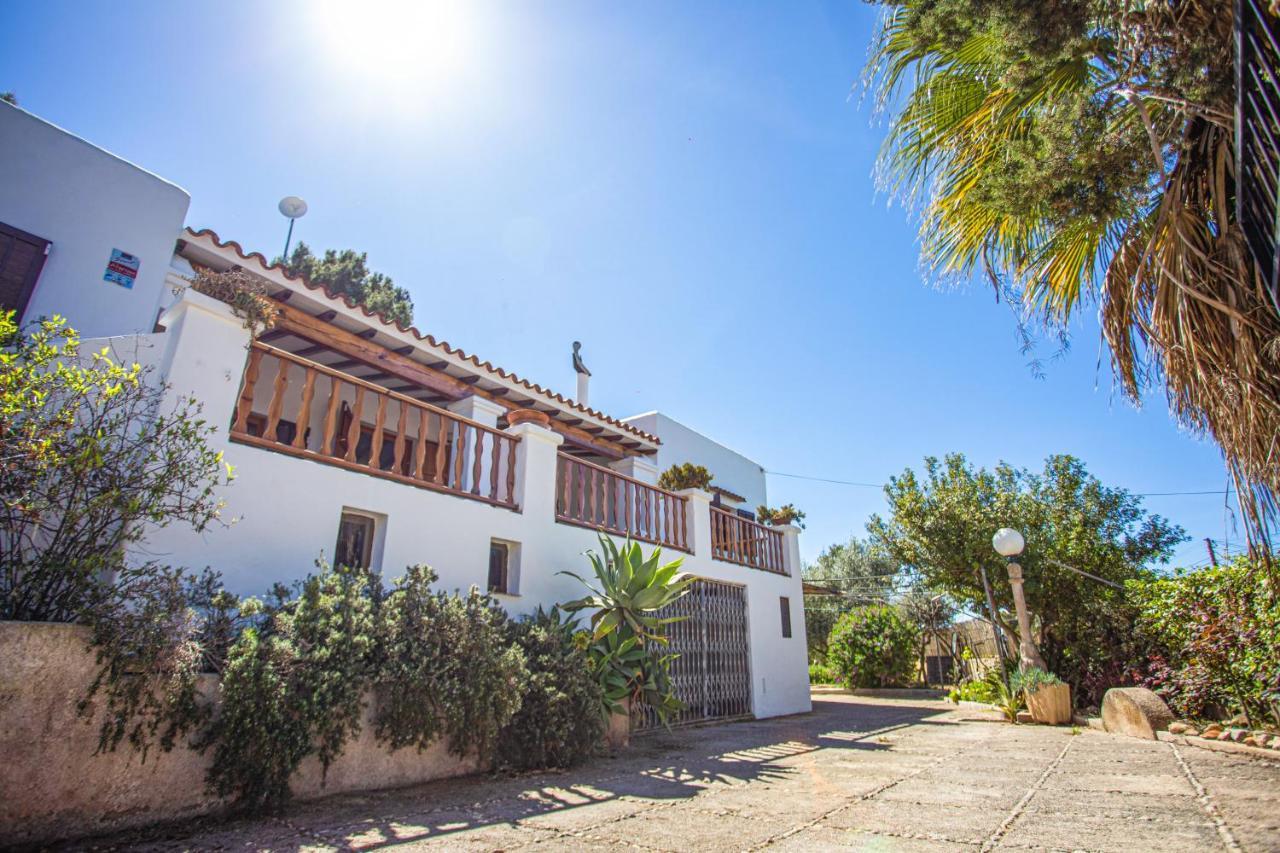 Casa De Campo Cala Bassa Villa Sant Josep de sa Talaia Exterior photo